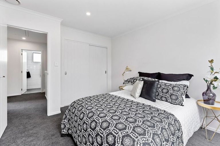 Photo of property in 69u1 Darlington Road, Miramar, Wellington, 6022