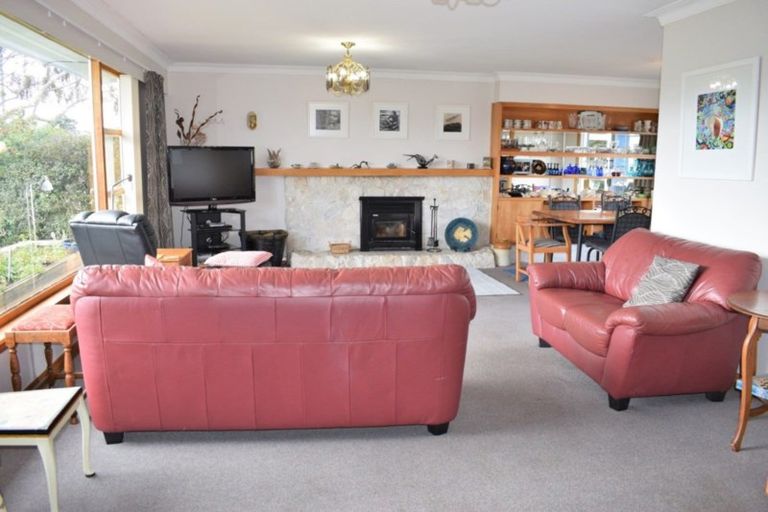 Photo of property in 24 Lemon Street, Otaki, 5512