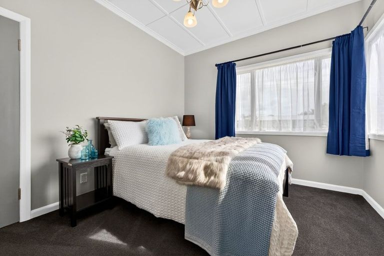 Photo of property in 17a Alexander Street, Papakura, 2110