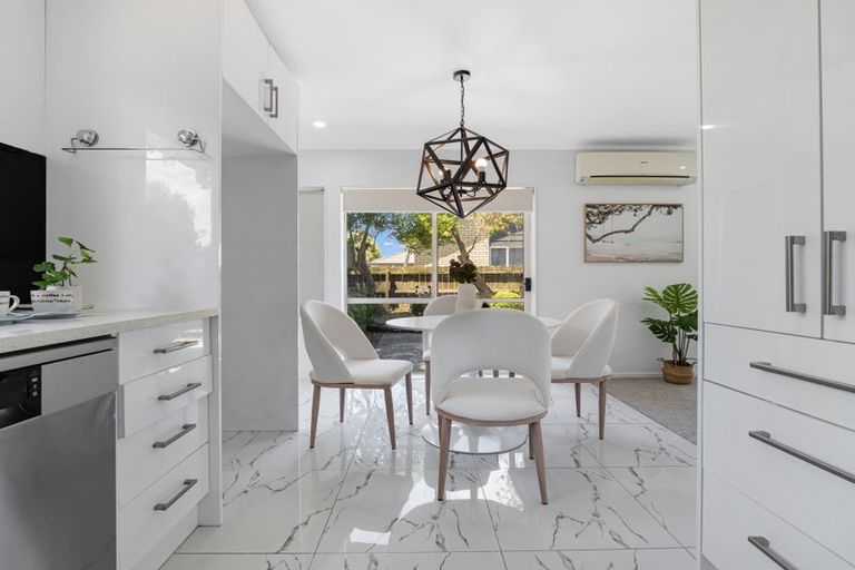 Photo of property in 20 Horlicks Place, Randwick Park, Auckland, 2105