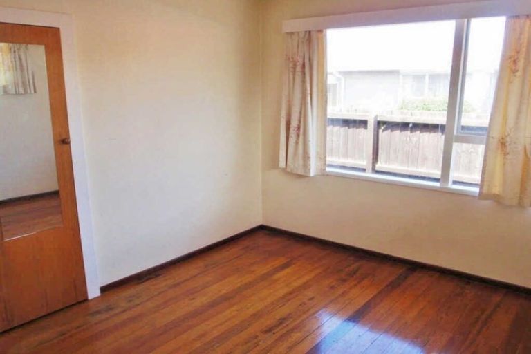 Photo of property in 19 Lamorna Road, Parklands, Christchurch, 8083