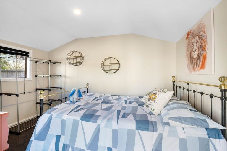 Photo of property in 162a Avonhead Road, Avonhead, Christchurch, 8042