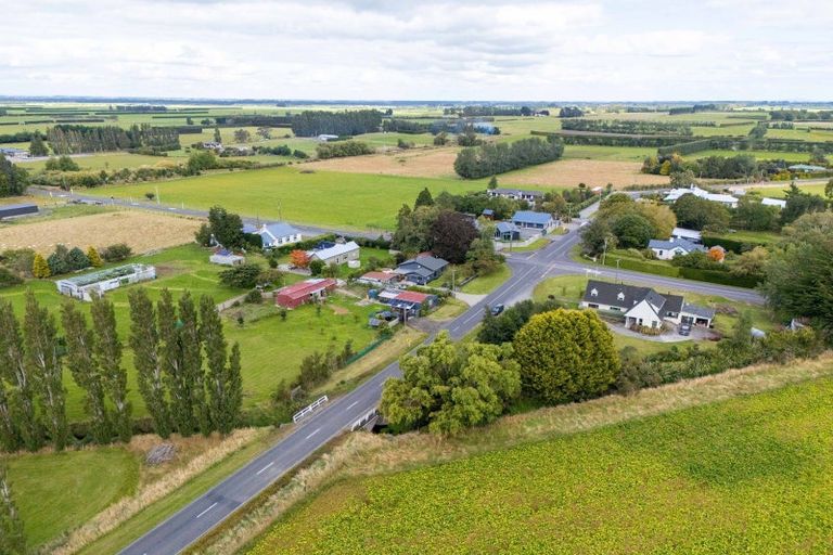Photo of property in 82 Lochiel Bridge Road, Lochiel, Winton, 9781