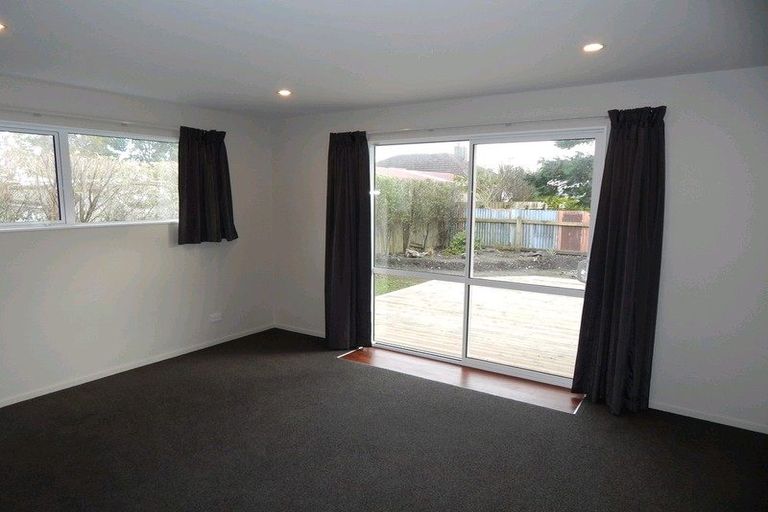 Photo of property in 24 Peel Street, Westport, 7825