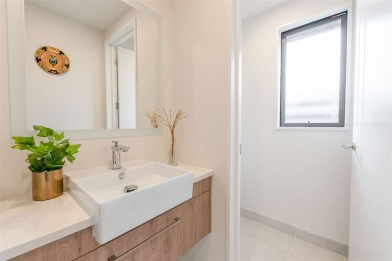 Photo of property in 25 Little Gem Road, Hornby, Christchurch, 8025