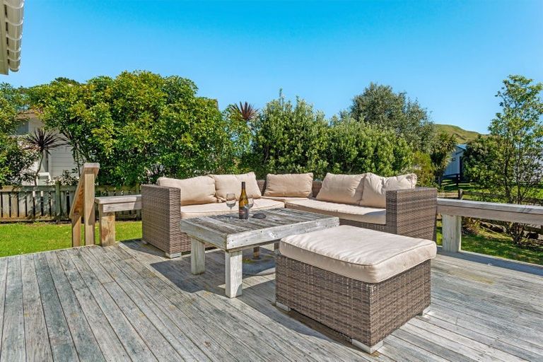 Photo of property in 15b Ratau Street, Mahia, 4198