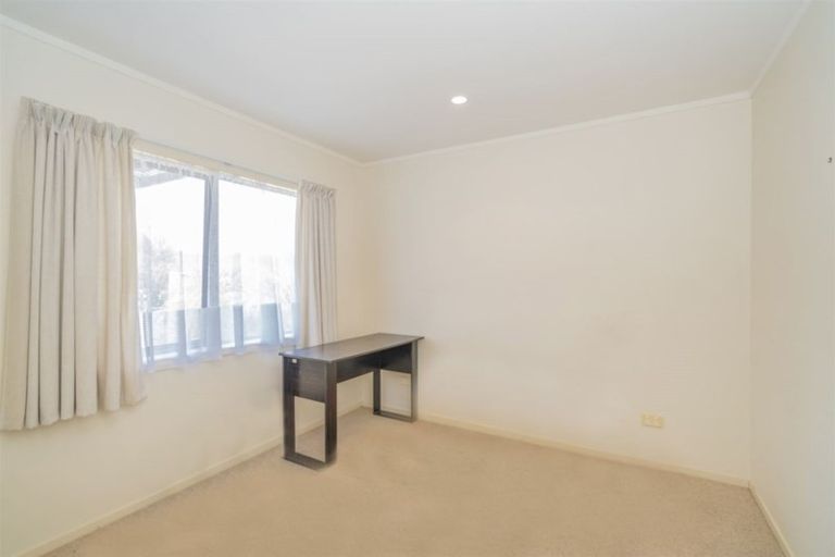 Photo of property in 2 Mayfair Close, Whitianga, 3510