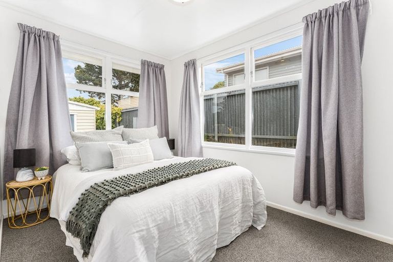 Photo of property in 421 Warspite Avenue, Ascot Park, Porirua, 5024