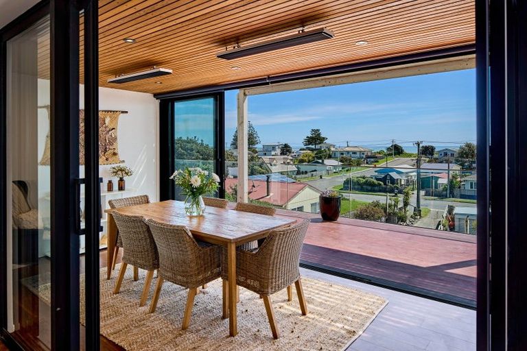 Photo of property in 44a Moana Street, Otaki Beach, Otaki, 5512