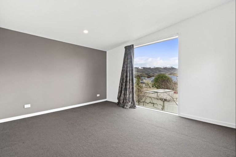 Photo of property in 9 Matthews Crescent, Cromwell, 9310