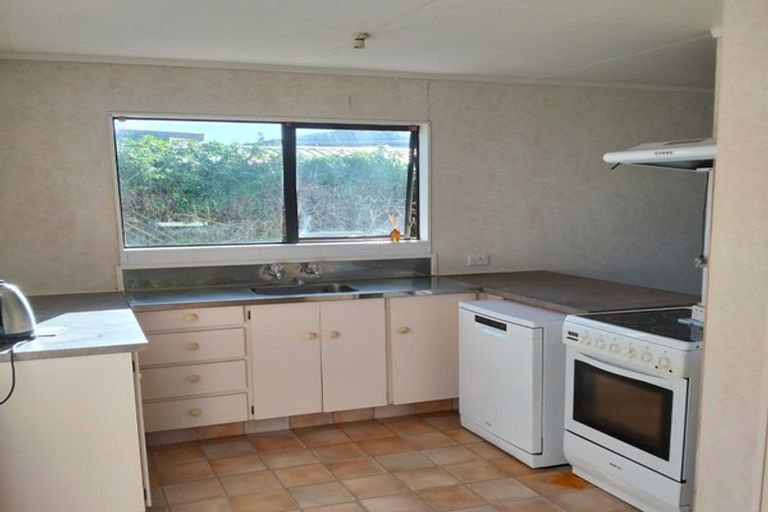 Photo of property in 1 Barnett Place, Te Puke, 3119