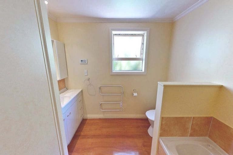 Photo of property in 469a Ohiro Road, Brooklyn, Wellington, 6021