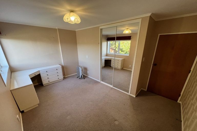 Photo of property in 12 Admiralty Street, Crofton Downs, Wellington, 6035