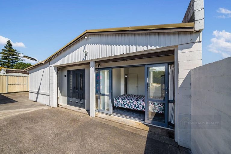 Photo of property in 19 Jordan Road, Mangere, Auckland, 2022