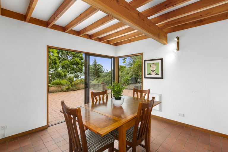 Photo of property in 18 Ivanhoe Road, The Cove, Dunedin, 9077