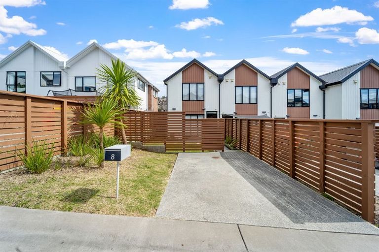 Photo of property in 8 Orca Drive, Stanmore Bay, Whangaparaoa, 0932
