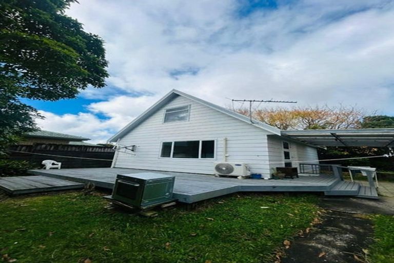 Photo of property in 163 Sturges Road, Henderson, Auckland, 0612