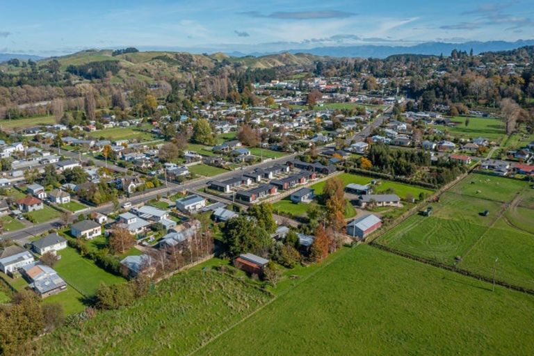 Photo of property in 36 Guy Street, Waipawa, 4210