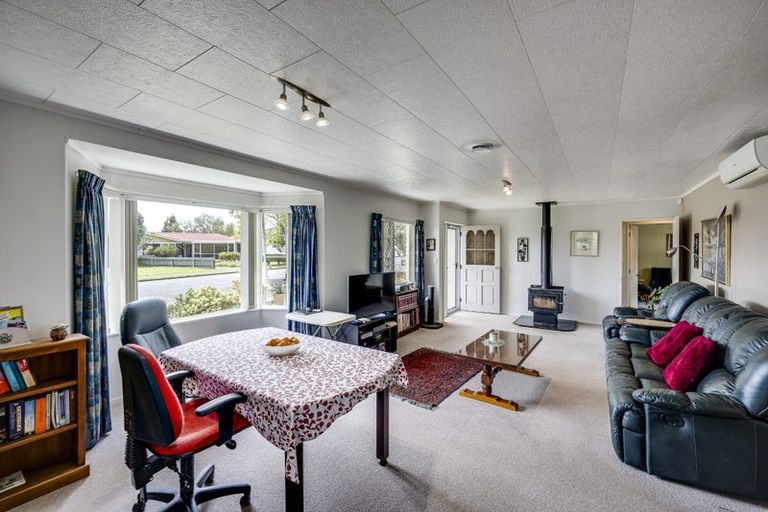 Photo of property in 26 Otatara Road, Taradale, Napier, 4112