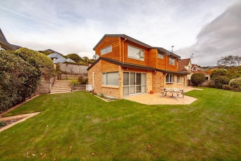 Photo of property in 10 Myers Grove, Churton Park, Wellington, 6037