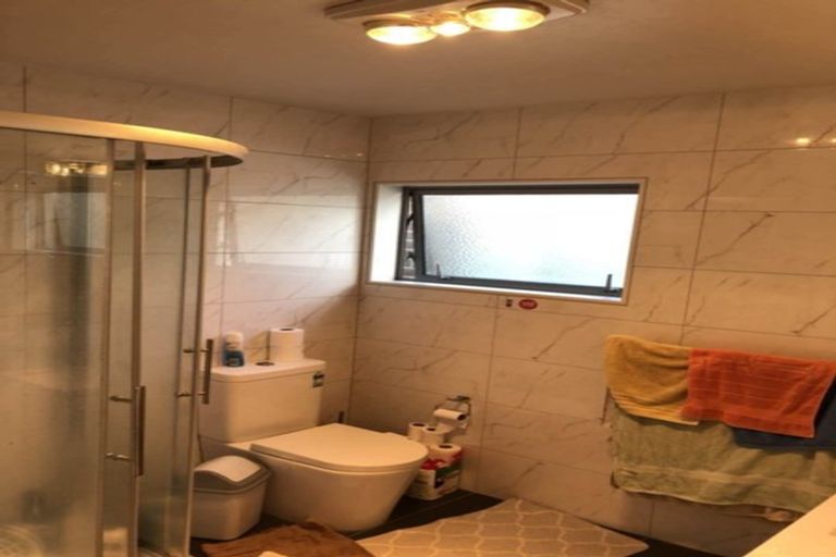 Photo of property in 8 Tarapiroe Avenue, Takanini, 2112