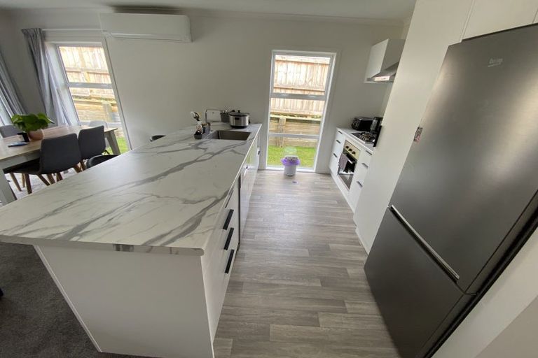 Photo of property in 25 Coach Way, Rolleston, 7614