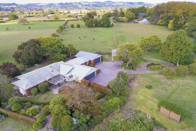 Photo of property in 421 Bremner Road, Karaka, Drury, 2578