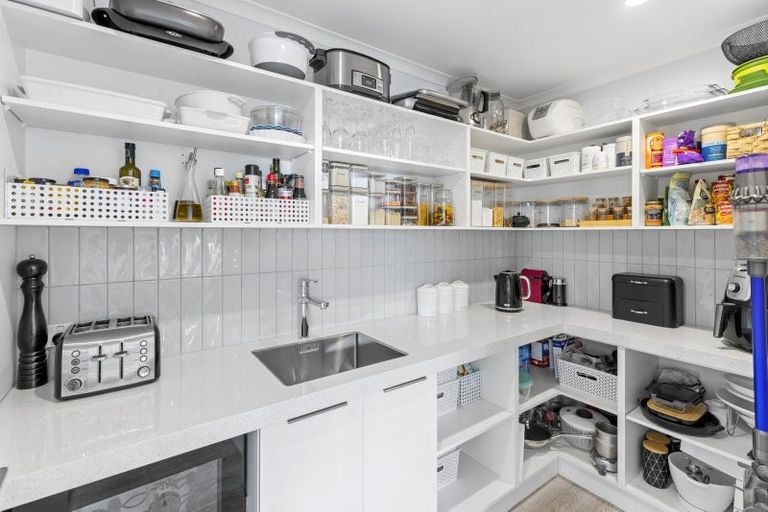 Photo of property in 53 Mount Nicholas Avenue, Wanaka, 9305