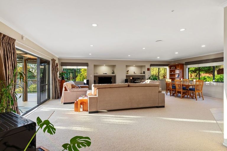 Photo of property in 132r Waikite Road, Welcome Bay, Tauranga, 3175