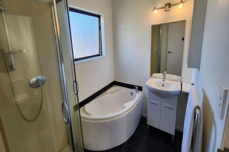 Photo of property in 4b Kinross Place, Mount Maunganui, 3116