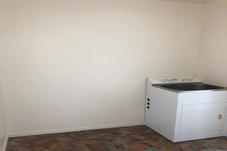 Photo of property in 4/3 Inverness Avenue, Hamilton East, Hamilton, 3216