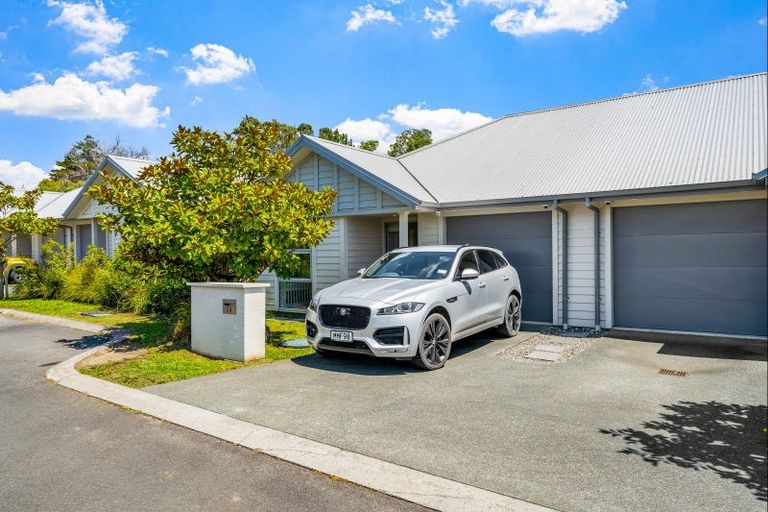 Photo of property in 24 Fairwater Road, Warkworth, 0910