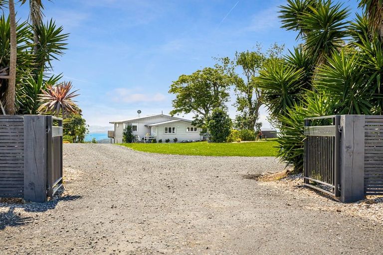 Photo of property in 79 Fuller Road, South Head, Helensville, 0874
