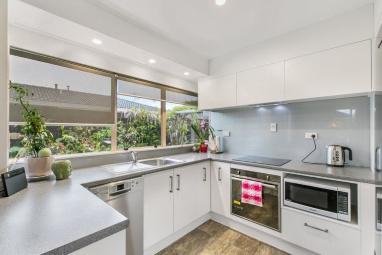 Photo of property in 13b Balmacewen Place, Mount Maunganui, 3116