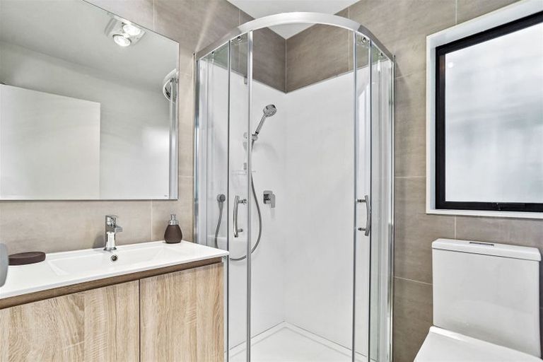 Photo of property in 1/36 Westgate Drive, Westgate, Auckland, 0614