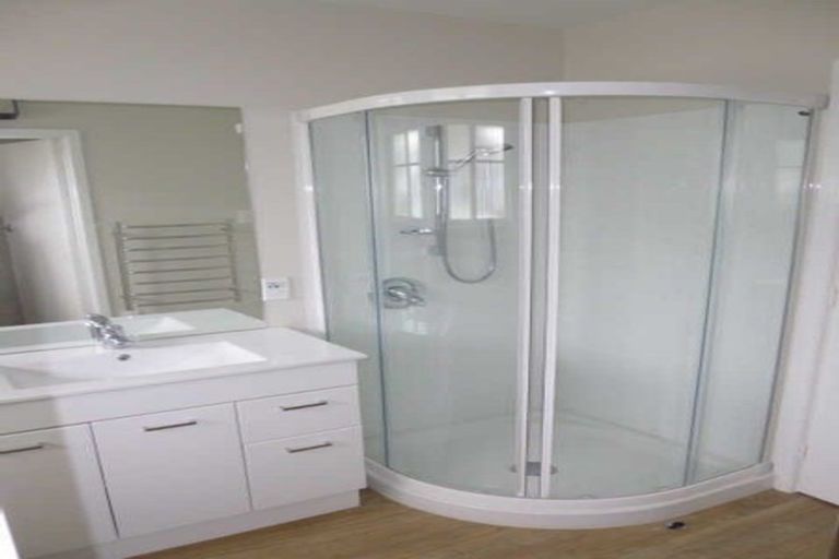 Photo of property in 23a Coniston Avenue, Te Atatu South, Auckland, 0610