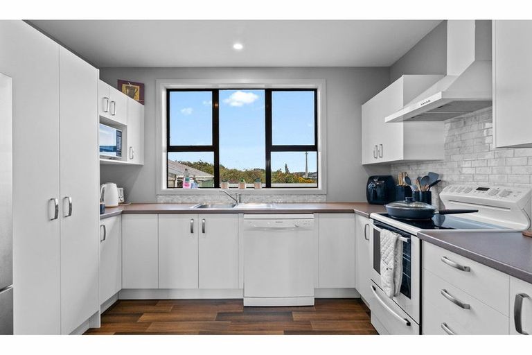 Photo of property in 2 Scott Street, Strathern, Invercargill, 9812