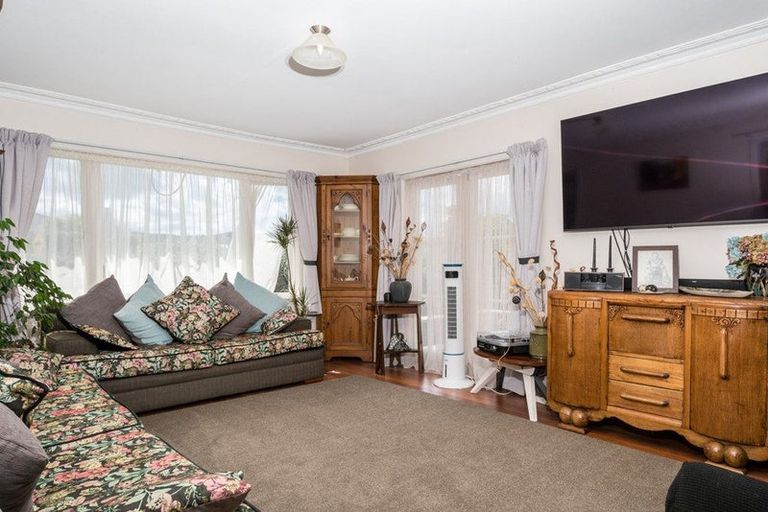 Photo of property in 8 Oraha Road, Huapai, Kumeu, 0810