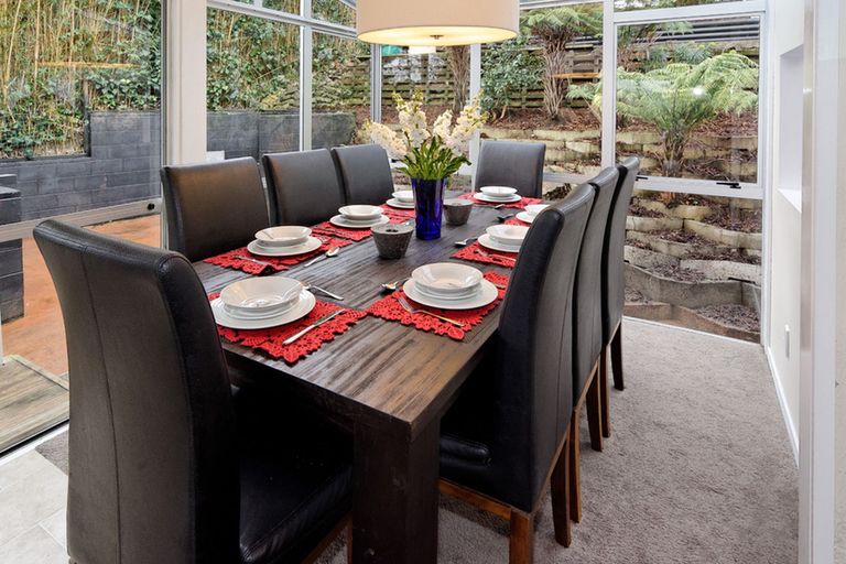 Photo of property in 43 Shetland Street, Glen Eden, Auckland, 0602