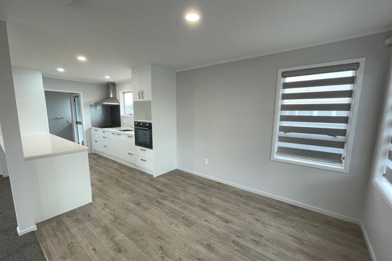 Photo of property in 5 Bluewater Place, Wattle Downs, Auckland, 2103