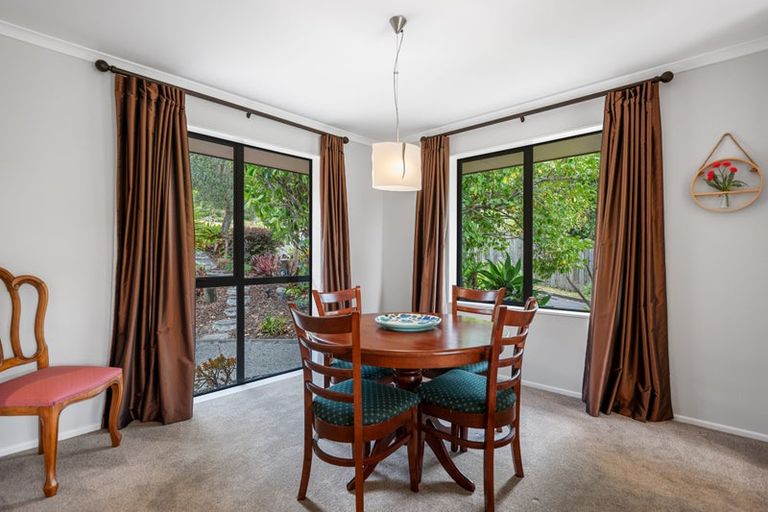Photo of property in 59a Lonely Road, Fairview Heights, Auckland, 0632
