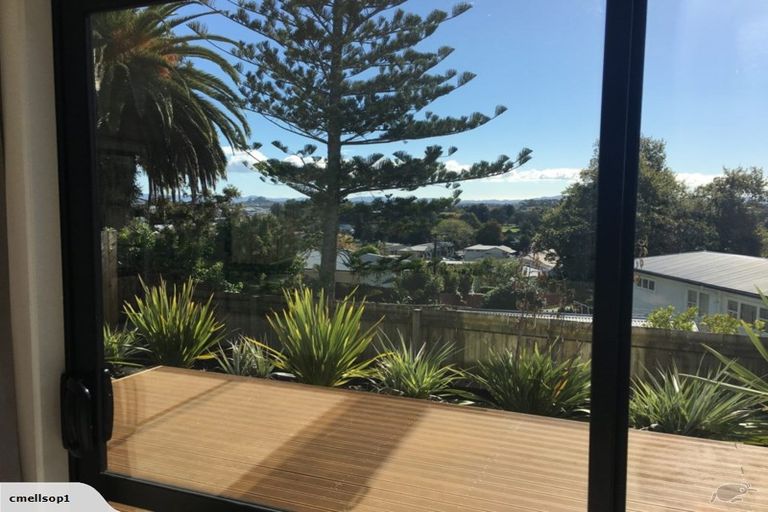 Photo of property in 28u6 Mahoe Street, Melville, Hamilton, 3206