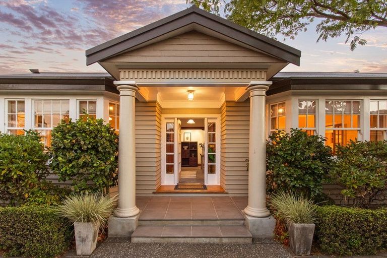 Photo of property in 13 Harakeke Street, Riccarton, Christchurch, 8011