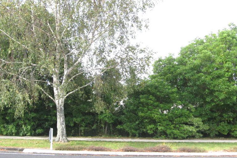 Photo of property in 6a Ranui Station Road, Ranui, Auckland, 0612