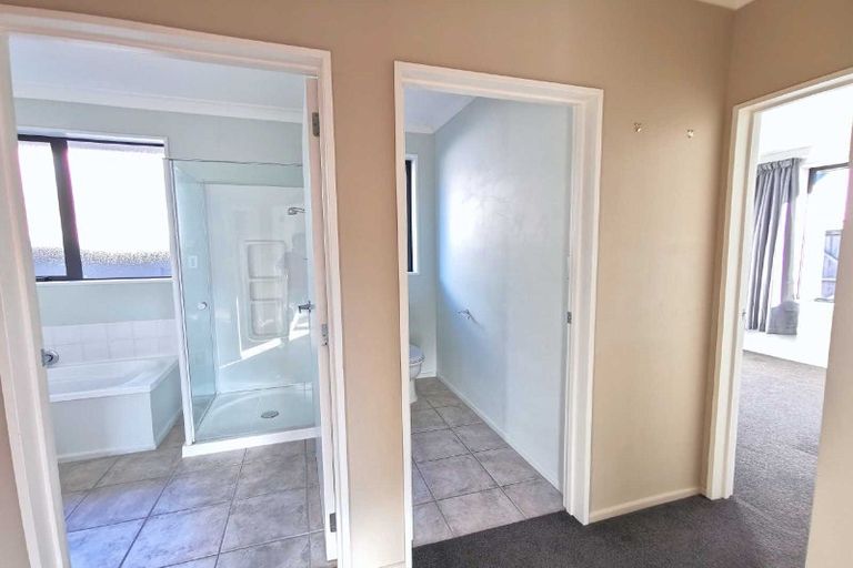 Photo of property in 17 Kedleston Drive, Avonhead, Christchurch, 8042