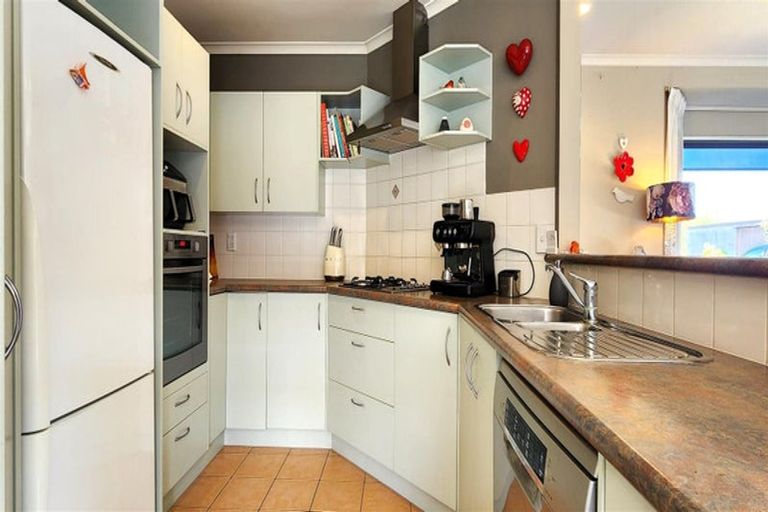 Photo of property in 24a Guthrie Road, Havelock North, 4130