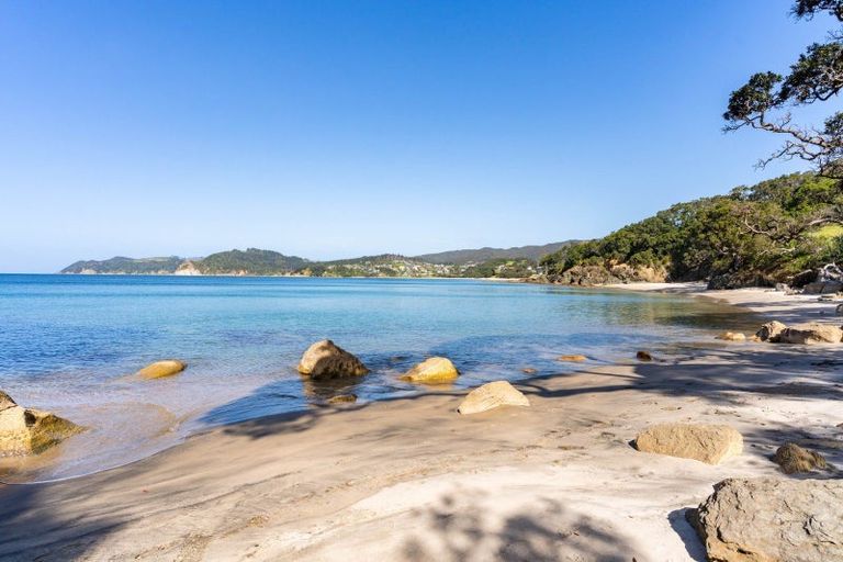 Photo of property in 1123 Cove Road, Langs Beach, Waipu, 0582