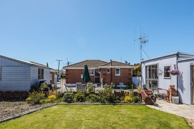 Photo of property in 27 Sandringham Street, Oamaru North, Oamaru, 9400