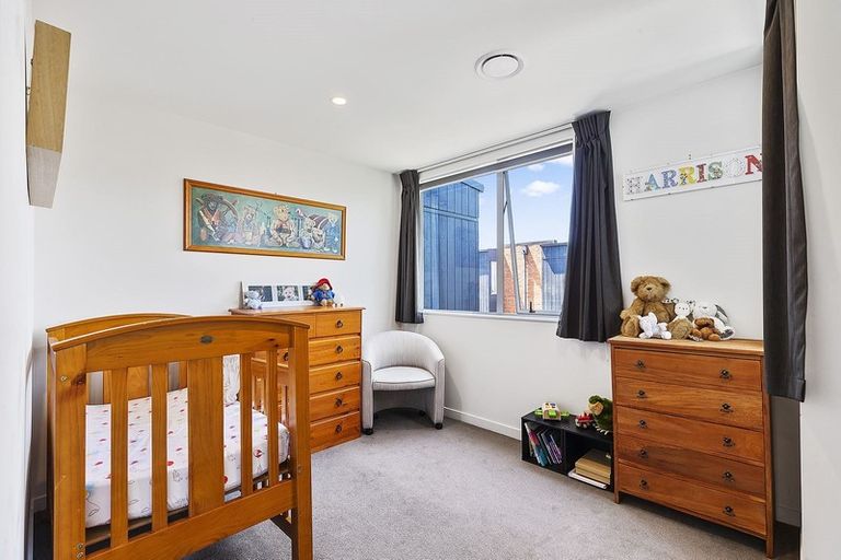 Photo of property in Altar Apartments, 36/120 Rintoul Street, Newtown, Wellington, 6021