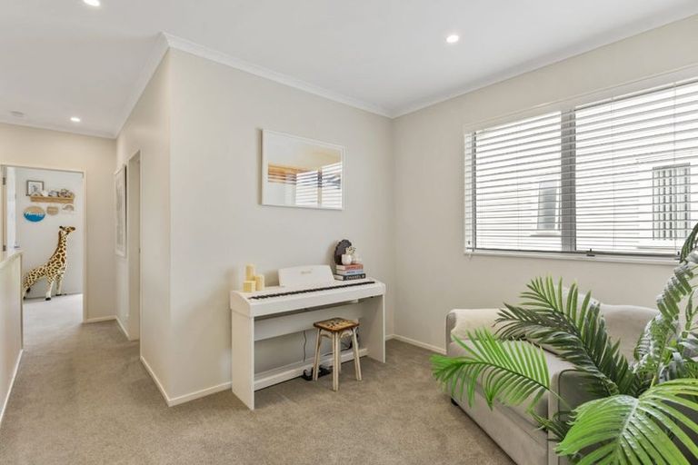 Photo of property in 35 Whenuapai Drive, Whenuapai, Auckland, 0618